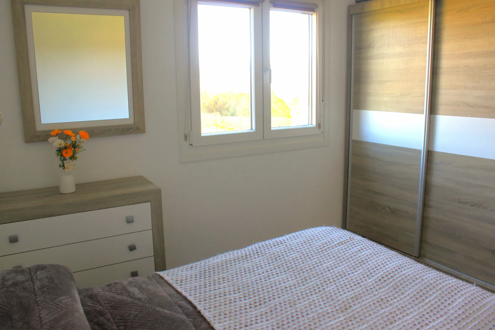 Cíes — baño con ducha rain shower